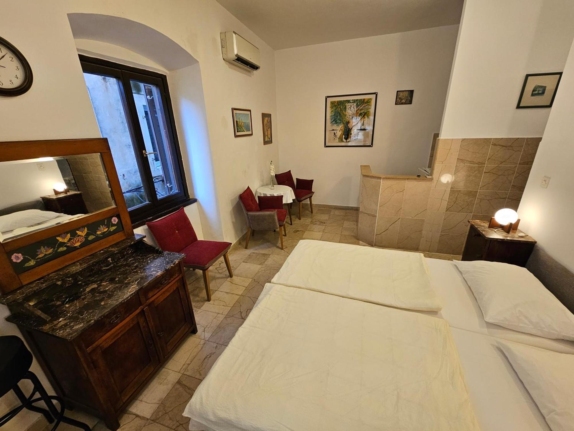 Center Room D16 In The Ancient Roman Palace Split Luaran gambar